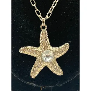 Silvertone Oversized Rhinestone Starfish Pendant On Chain‎ Necklace Mermaidcore thumbnail 2