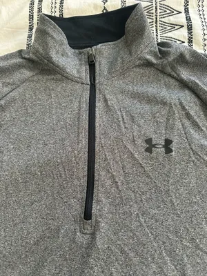 Under Armour Men’s Shirt Athletic gray quarter zip pullover size medium thumbnail 4