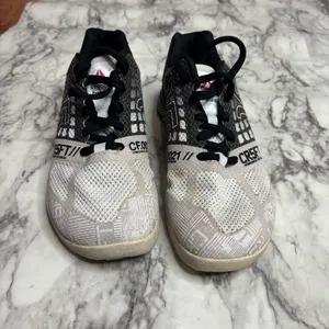 Rebook CrossFit Sneakers size 9 gym shoes grey white thumbnail 7