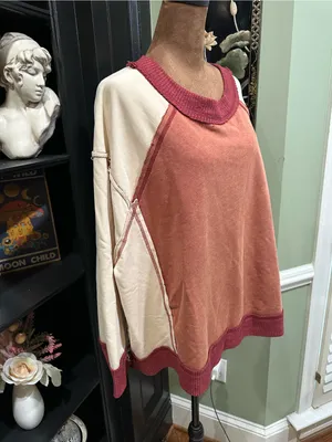 Oli & Hali Rust & Brick Orange Exposed‑Seam Pullover Sweatshirt – Size Medium thumbnail 5