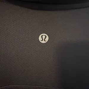 Lululemon‎ Quick Dry Short Sleeve Quick Dry Straight Hem Jacquard Size 12 Preppy thumbnail 5