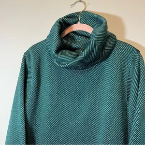 J. Crew Women’s Long Sleeve Funnel Neck Pullover Sweater Green XL‎ thumbnail 3