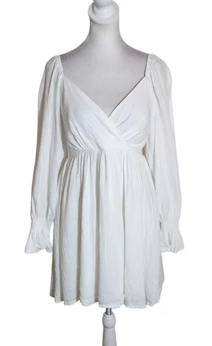 Lulus White Wrap Look Long Sleeve Mini Dress Size Medium thumbnail 1