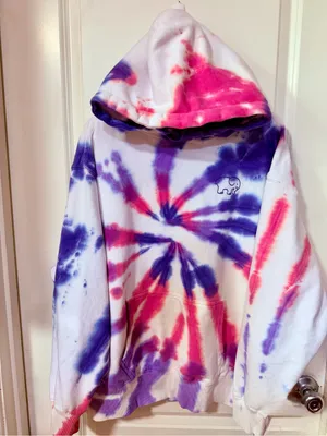 ivory ella Kids Tie-Dye Hoodie in Pink & Purple Swirl thumbnail 1