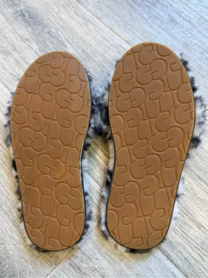UGG Women's Fluff Slide II Leopard Sheepskin Slippers Size US 5 UK 3 thumbnail 4