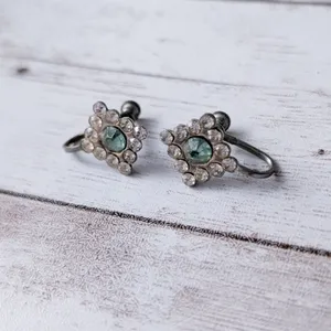 Vintage Screw Back Earrings Blue & Clear Gem - Tarnished thumbnail 3