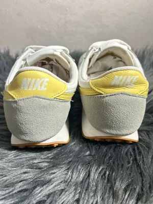 Nike Daybreak 'Summit White Saturn Gold' Classic Trainer Sneakers Size 7 thumbnail 7