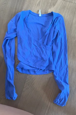 Athleta ballet workout top  thumbnail 1
