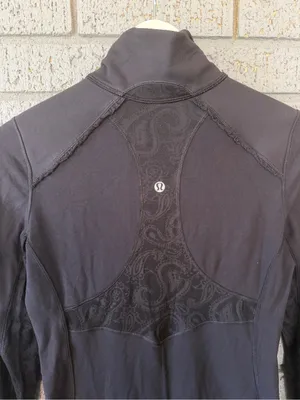 Lululemon Star Runner Long-Sleeve Black Half-Zip Athletic Top thumbnail 14