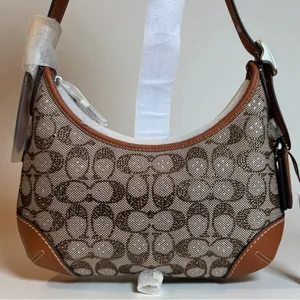 Coach Hamptons Hobo Bag In Crystal Signature Jacquard thumbnail 11