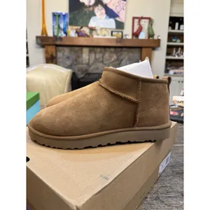 UGG Women's Classic Ultra Mini Boots Authentic Style 1116109 Size 11 thumbnail 4