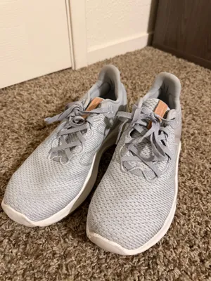 New balance tennis shoes thumbnail 4