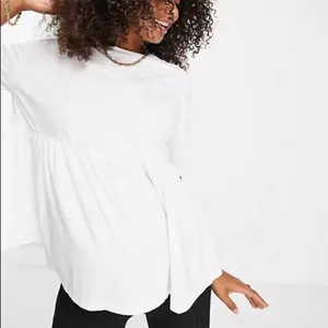 ♥️ 3/$12 NWT ASOS Maternity Oversized Casual Smock Top in White thumbnail 2