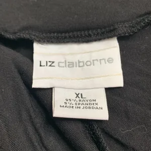 Liz Claiborne Soft Jersey Stretch Mid Rise Maxi Skirt (Sz XL) Black thumbnail 5