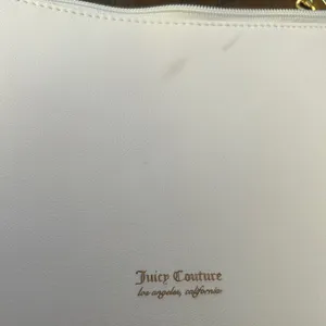 Juicy Couture White Shoulder Bag with Gold Accents thumbnail 3