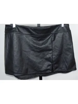 Wild Fable Black Faux Leather Mini Skirt Women's XXL Zip-Up Vegan Leather thumbnail 2
