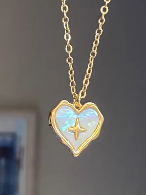 Handmade gold tone stainless steel heart sparkle white shell necklace🐚⭐️🌀 thumbnail 2