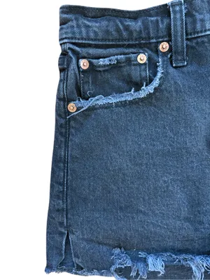 Abercrombie & Fitch High Rise Mom Shorts Black Distressed Denim Size 27 / 4 thumbnail 3