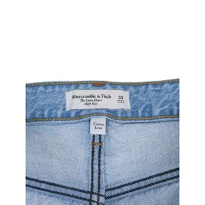 Abercrombie & Fitch Curve Love The Loose Short High Rise Size 33 Blue Distressed thumbnail 3