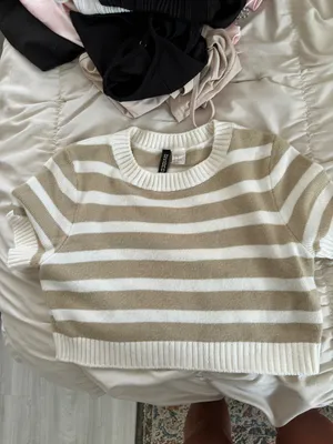 Stripe Knit Short Sleeve Crop thumbnail 3