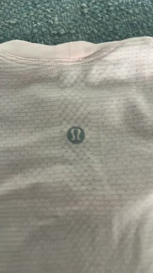Lululemon Swiftly Tech Short Sleeve thumbnail 3