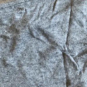 Zara gray ribbed crop top thumbnail 2