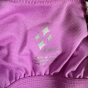 Jofit Wide Strap Active Top Women's Small Crossover Back Purple Green Shelf Bra thumbnail 6