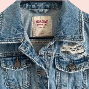 Women’s Mossimo Y2K Distressed Jean Vest Small Blue thumbnail 2