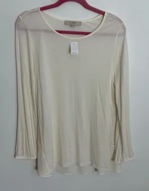 Ann Taylor Loft Cream Long Sleeve‎ long top size medium NWT thumbnail 1