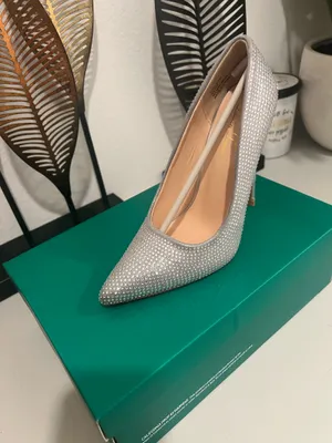 Elegant Silver Stiletto Heels by Lauren Lorraine Size 5.5 thumbnail 3