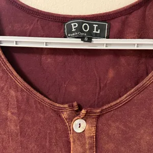 $48 NWOT Rustic POL Acid Wash Henley Tunic – Size Small thumbnail 6