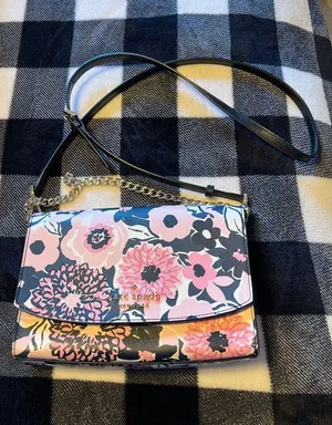 Kate Spade Purse thumbnail 1