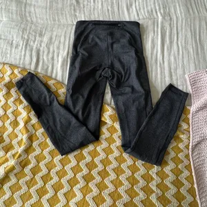 Lululemon Gray Leggings thumbnail 4