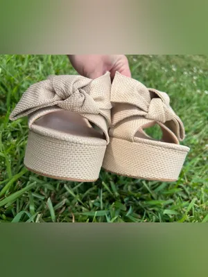 Chelsea & Violet Doris Raffia Knot Tan Chunky Block Sandals Size 9M thumbnail 3