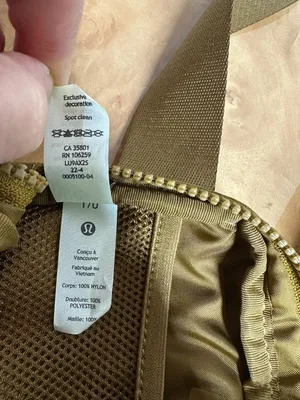 Lululemon Everywhere Belt Bag Olive Green Nylon Crossbody Waist Pack Black Logo thumbnail 8