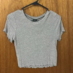 Grey Top Wild Fable thumbnail 1