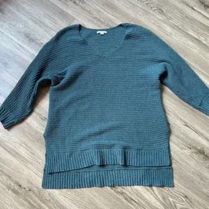 American Eagle Chenille Oversized Chunky V-Neck Sweater Teal Size M thumbnail 3