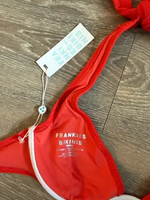 Frankies Bikinis Top thumbnail 3