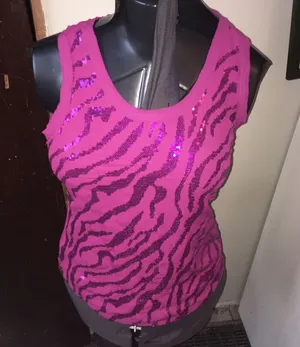 Ariat sequin zebra stripe magenta sleeveless blouse thumbnail 1