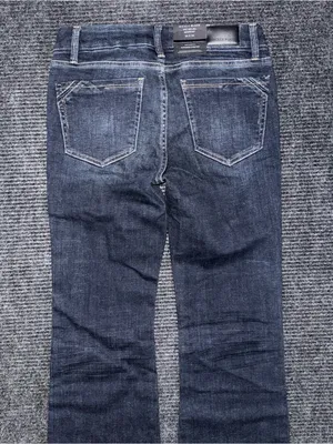 Buckle Black NWT Fit No 53 Mid Rise Bootcut Jeans Women’s 26x30 Dark BBW5614S thumbnail 4