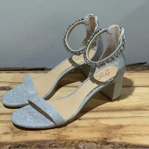 NEW Badgley Mischka Catalina Ankle Strap Heels with Silver Accents Size 8‎ A16 thumbnail 5
