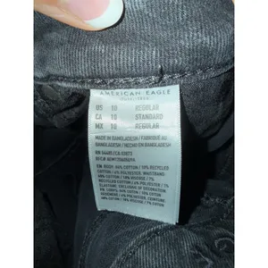American Eagle‎ AE Jeans Womens Sz 10 Black Mom Jean Distressed Denim thumbnail 6