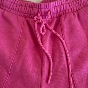 Victoria's Secret PINK Ivy Fleece Classic Shorts, Color Pink, Size Small, NWT thumbnail 4