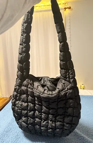 Quilted Black Puffer Bag thumbnail 1