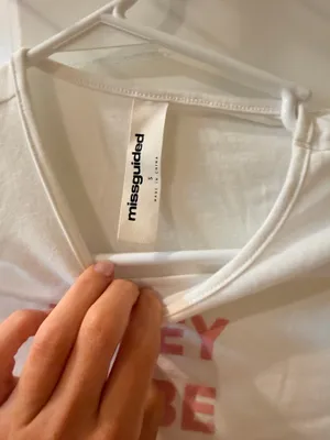 Missguided White Crop Top thumbnail 2