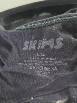 SKIMS Sculpting Bralette In Black Size L thumbnail 6