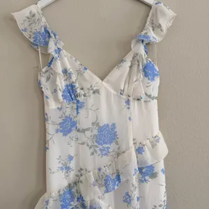 BP‎ Blue Floral Ruffle Maxi Dress Womens Small Chiffon Sleeveless Soft Fairy thumbnail 5
