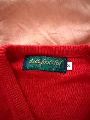 Vintage red sweater thumbnail 2
