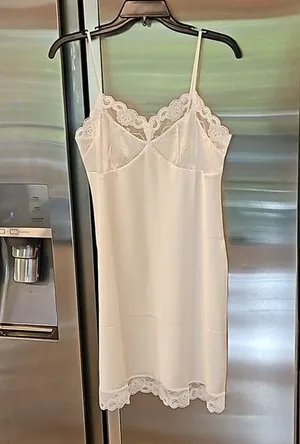 💕TRINA TURK💕 Liz Silk Blend Mini Slip Dress ~ White Medium M NWT thumbnail 1