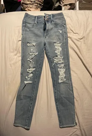 Skinny Jeans thumbnail 2